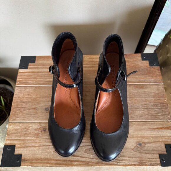 Gentle Souls by Kenneth Cole Top Cast Black Leather Maryjane Cuban Heel Size 7.5 - Picture 4 of 15